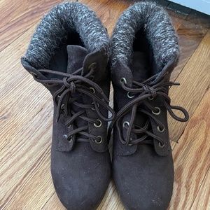 Brown heel boots